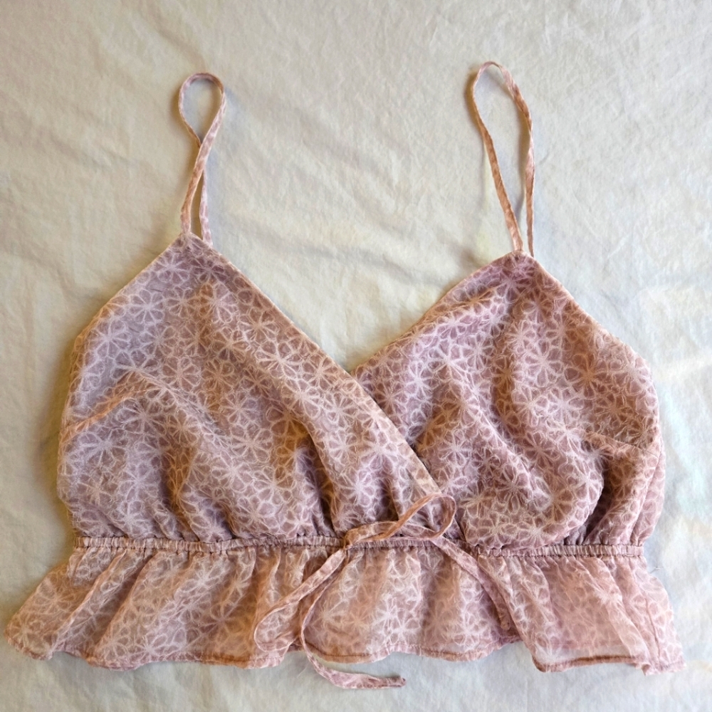 Lulus Spaghetti Strap Wrap Front Crop Top Mauve Purple Floral 90s Y2K boho